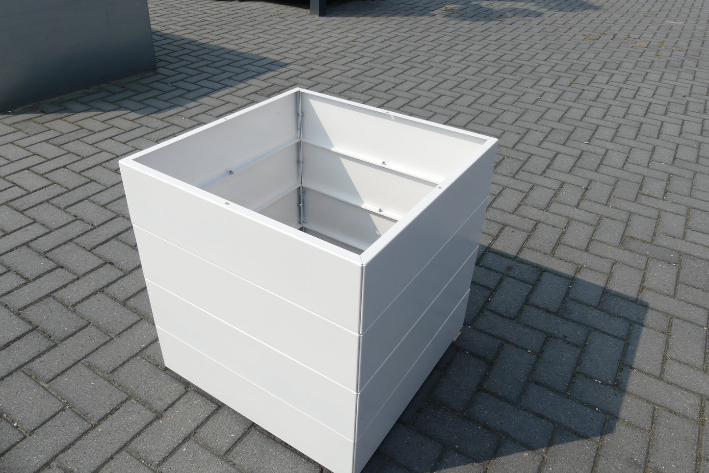 Strakke Design Bloembakken van Staal Wit