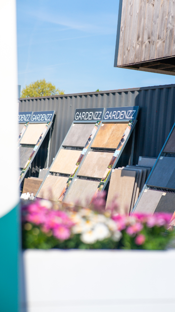 JCL04665 Showroom van Gardenzz
